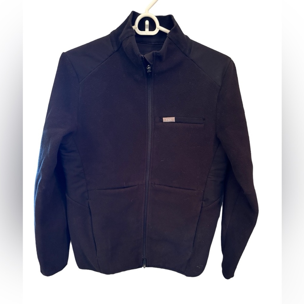 FIGS Women`s black on-shift fleece jacket, black, size S, excellent condition!